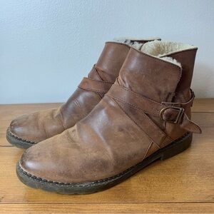 Eddie Bauer Brown Chukka Boots Shearling Fur Lined Size 8.5 Mens